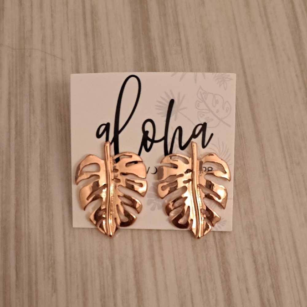 Gold Leaf Earrings